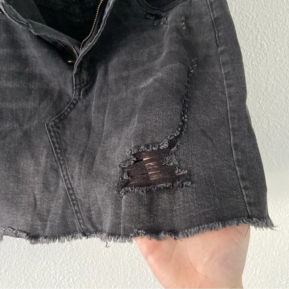 Distressed Denim Skirt Black Mini Skirt Deconstructed Size 2 Wild Fable - Picture 5 of 15